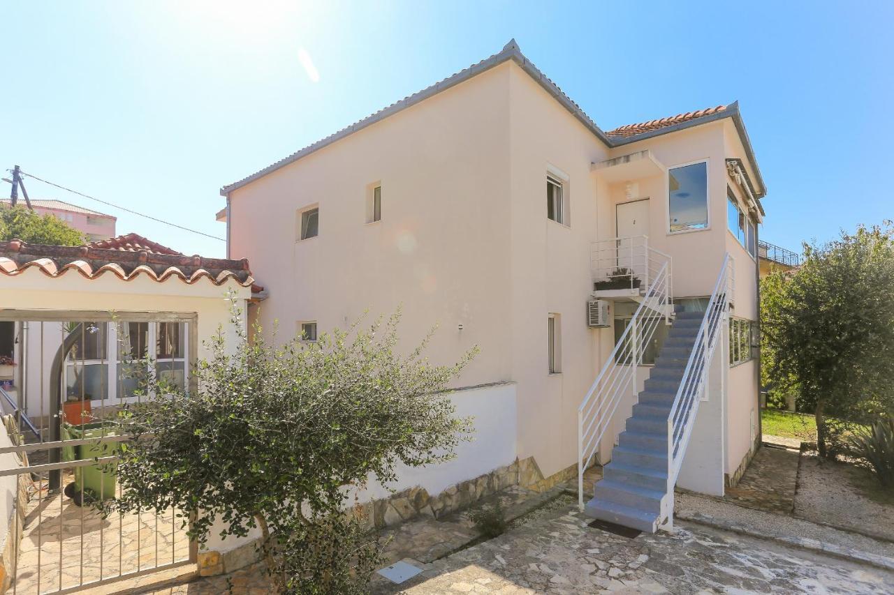 Casa Zorana-Alba Apartments Trogir Kültér fotó