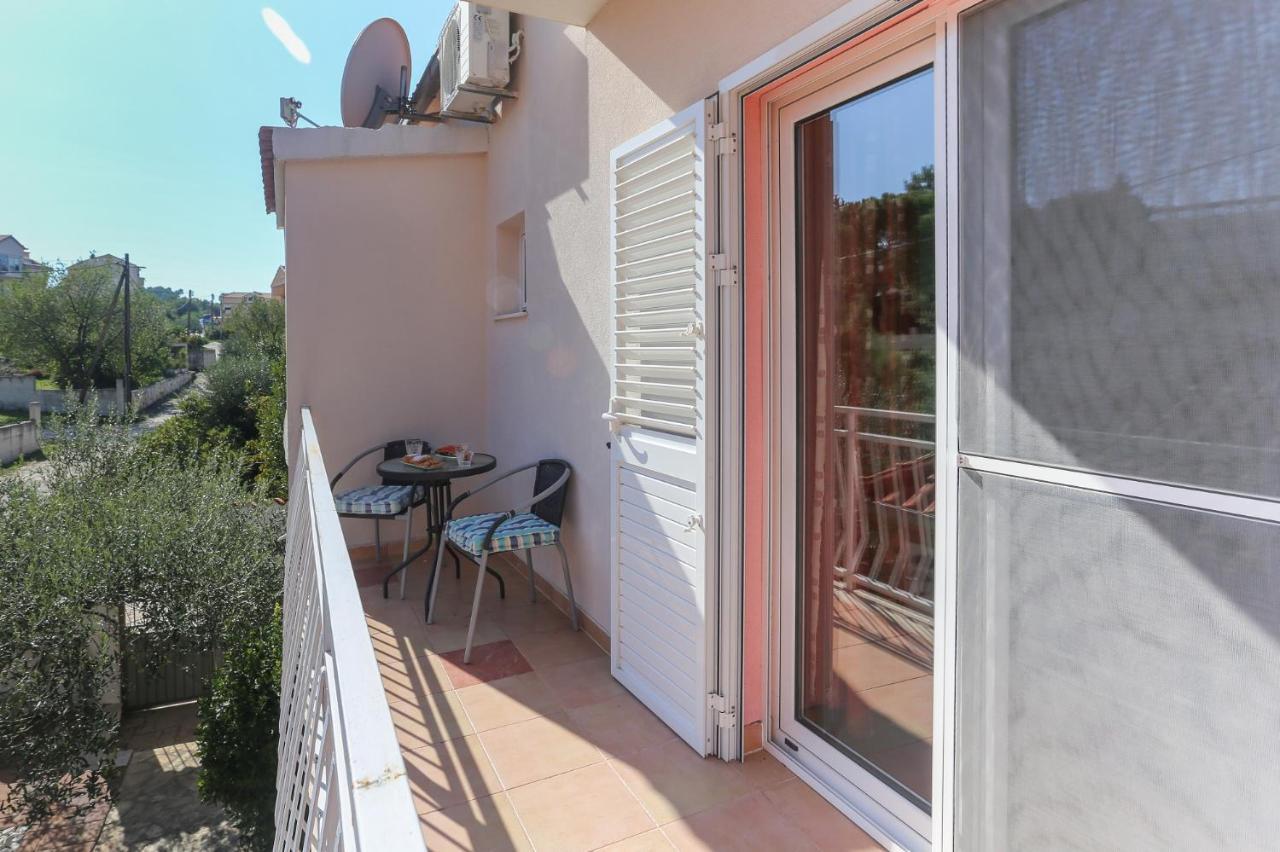 Casa Zorana-Alba Apartments Trogir Kültér fotó