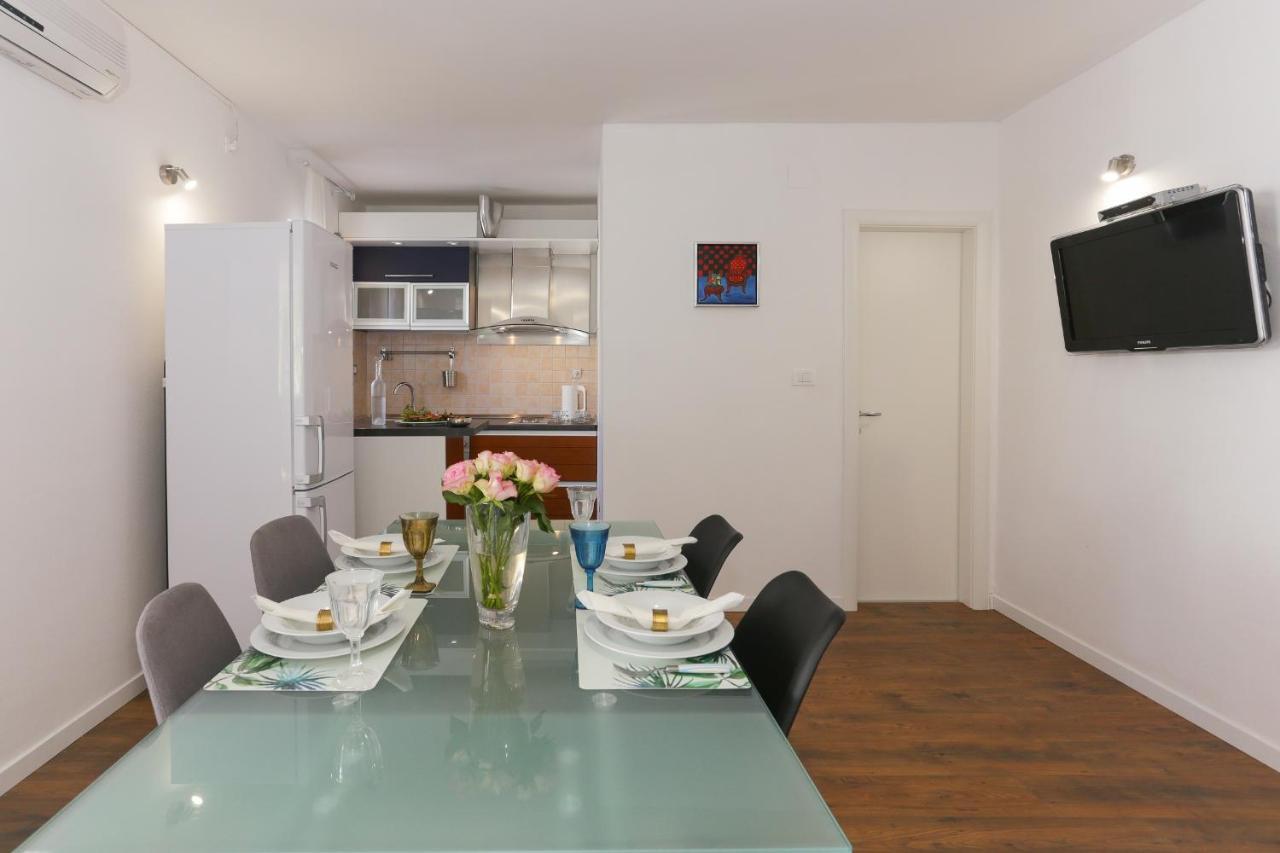 Casa Zorana-Alba Apartments Trogir Kültér fotó