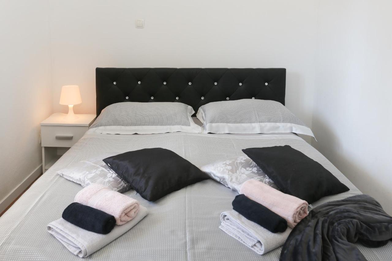 Casa Zorana-Alba Apartments Trogir Kültér fotó