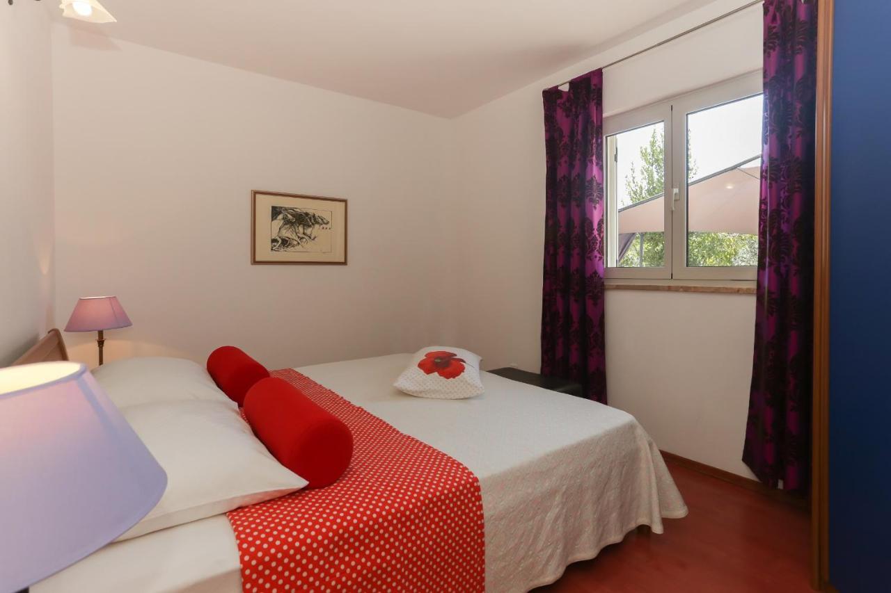 Casa Zorana-Alba Apartments Trogir Kültér fotó